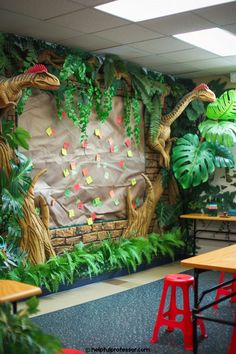 101 Classroom Theme Decoration Ideas (2024) Dinosaur Classroom Ideas, Decorating Classroom Walls, Classroom Wall Decoration Ideas, Classroom Wall Decoration, Decorating Classroom, Kindergarten Decoration, Dinosaur Classroom, Forest Classroom, Colorful Bulletin Boards