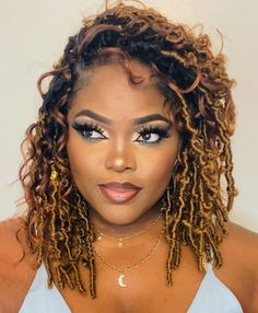 Afro Hairstyles to Embrace Your Curls Distressed Butterfly Locs, Butterfly Locs Crochet Hair, Butterfly Locs Crochet, Braids Short, Hairstyle Braids, Crochet Styles, Gorgeous Braids, Pretty Braids