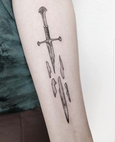 Shards Of Narsil Tattoo, Narsil Tattoo, Arrow Head Tattoos, Shards Of Narsil, Courage Tattoos