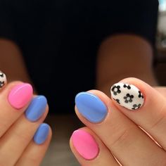 Short Gel Spring Nails, Simple Short Nails Gel, Simple May Nails, Nail Designs For Super Short Nails, Short August Nail Designs, Utah Girl Nails, August Nails Ideas 2024, May Nails Ideas Short, Nail Inspiration Short