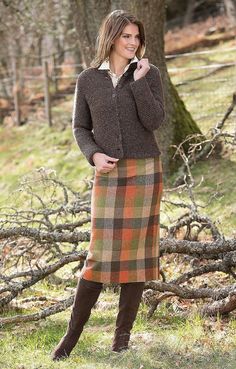 Tartan Clothing For Women, Moda Vintage, Plaid Skirt, 가을 패션, Casual Fall Outfits, Work Fashion