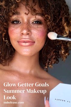 Glow Getter Goals Summer Makeup Look - Plus 30 more summer makeup looks! Glow Getter