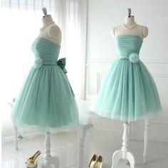 Strapless homecoming dress,short mini dress,tulle bridesmaid dressMaterial:tulleColor:green,lavender,khaki or custom colorNeckline:straplessBack details:bandageDress type:ball gownStyle:short&ltp&gtFeatures:sweet ,cute</p>&ltbr/>&ltp&gtThis dress could be custom made, there are no extra cost to do custom size and color.</p>&ltbr/>&ltp&gt1, If the color is customized, please note the color & card number.</p>&ltbr/>&ltp&gt2 Cute Short Prom Dresses, Rok Tile, Homecoming Dresses For Teens, Tule Rok, Short Homecoming Dresses, Tulle Bridesmaid Dress, Turquoise Dress, Prom Dresses For Teens, Green Bridesmaid Dresses