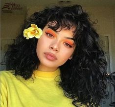 Orange Eye Shadow, Eye Shadow Black, Orange Eyeshadow Looks, Tone Makeup, Model Tips, Orange Eyeshadow, Orange Tone, Black Curly, Best Wigs