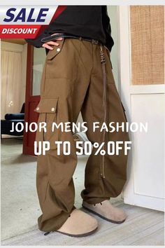 #mensstreetfashion #streetstylemen #mensfashiontrends #urbanmenfashion #menswear #streetwear #mensstyle #fashionformen #mensoutfitideas #streetfashioninspo Cargo Pants Men, Cargo Pants, Mens Pants, Pants, Trousers