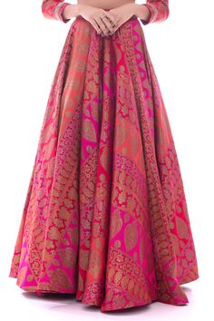 Brocade Dupatta, Brocade Embroidery, Flared Lehenga, Haldi Outfit, Half Saree Lehenga, Indian Outfits Lehenga, Lehenga Designs Simple, Lv Fashion, Gaun Fashion