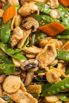 stir fried vegetables with sesame seeds and mushrooms