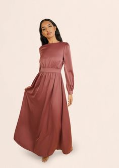 Modest Bridesmaid Dresses With Sleeves, Arabic Fashion, Long Maxi Gowns, Modest Women, Modest Neckline, Feel Powerful, Exquisite Gowns, Modest Bridesmaid Dresses, Dark Rose