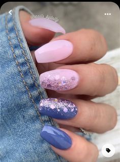 Deep Powder Nails Color Summer, 80s Design Nails, Sugared Nail Design, Sparkle Nails With Design, Plexi Gel Nails, Nails August 2023 Trends, Beach Nails Vacation Simple Pink, Dip Nail Designs Spring, August Birthday Nails