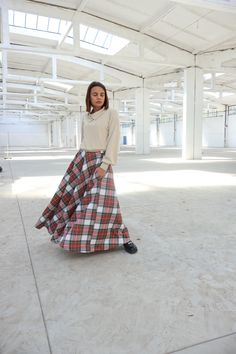 Elegant high waisted plaid skirt made of wool mix available in many patterns and a wide range of sizes. ◈ Stylish and chic fashion is our shared dream! You can be sure that this piece is made with a lot of love and craftsmanship. ◈ S I Z I N G ◈ This item is available from XS to 4XL. Please, have a look at my Size Chart below before placing your order. ◈ D E L I V E R Y ◈ This item will be shipped in up to 5 days after your order was placed. We ship with a standard post or Express courier depend High Waisted Plaid Skirt, Wool Plaid Skirt, Walking Skirt, Plus Size Skirt, Christmas Skirt, Maxi Skirt Outfits, Skirt High Waist, Plus Size Skirts, Plaid Skirt