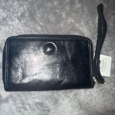 Coach Card-Holder Wristlet Black With Multi-Color Interior Brand New With Tags Can Be Gifted 5 Star Rated Seller Trusted Seller Always Authentic From My Closet I Am Not A Re-Seller Fast Shipper Smoke Free Environment Pet Free Environment Cardholder Wallet Coach, Color Interior, Interior Color, Colorful Interiors, Coach Bags, 5 Star, Card Holder, Multi Color, Bag Lady