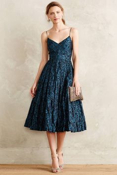 guest dresses wedding fall party outfits ideas women birthday guests 21st dress formal autumn vintage dressing elegant wear fashion midi Classy Birthday, Gaun Koktail, Wedding Guest Outfit Fall, Formal Wedding Guests, Luxury Vehicles, Dresses Fall, 파티 드레스, Fall Wedding Guest Dress