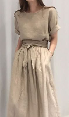 Minimal Stil, Mode Boho, Minimalist Dresses, Trendy Fashion Outfits, Neutral Fashion, Black Prom Dresses, Trend Fashion, Summer Trends