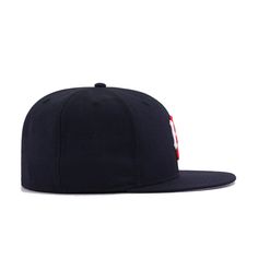 A lesser known logo from 1908, this Pittsburgh Baseball Club logo still holds up to modern design sensibilities. Clean lines and compact execution make this front one of the most interesting fitteds you’ll ever come across. The simple colorway of Navy, White, and Scarlet make this one of the easiest choices when choosing your outfit of the day, as it goes with just about anything. Hat Material: 100% WoolCrown: NavyVisor: NavyButton: NavyUndervisor: GreyFront Logo: Scarlet/WhiteNew Era Flag: Navy