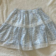 Brand New With Tags Super Pretty Embroidery Pretty Embroidery, Embroidered Skirt, White Skirt, Blue Skirt, White Skirts, The Struts, Womens Skirt, Blue White, Blue And White