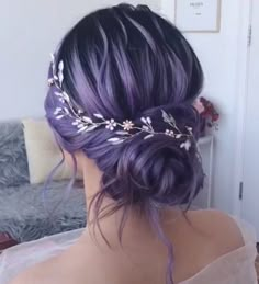 Purple Hair Wedding Hairstyles, Dark Purple Hair Styles, Edgy Purple Hair, Purple Hair Wedding, Full Dyed Hair, Purple Hair Updo, Fancy Hair Color, Aesthetic Purple Hair, Mystical Hair