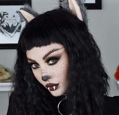 Bat Makeup, Wolf Makeup, Unique Halloween Makeup, Amazing Halloween Costumes, Bat Costume