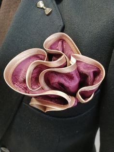 Choose the Quality: - 100% Handmade - 100% comfort - 100% Heartmade - 100% Unique -Wearing this MASTERPIECE will guarantee that You will be WELLDRESSED  WORLDWIDE FREE SHIPPING AND RETURN ON -Amazing Bespoke tailoring product -Brand new Custom Round pocket square / Paisley Round Hanky / Edge Burgundy Border Handkerchief -Ultimate menswear stylish element. -This round pocket square has been hand made using high quality fabric. -It can be lovely gift for husband or wedding gift as suit pocket squa Elegant Multicolor Pocket Square For Formal Occasions, Cheap Formal Pocket Square Handkerchief, Pocket Squares, Red Pocket Square, Burgundy Pocket Square, Multicolor Cotton Handkerchiefs/pocket Squares, Bespoke Tailoring, Custom Tailoring, Italian Fabric