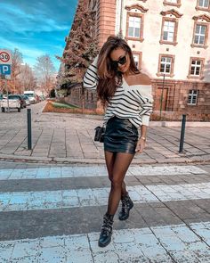 6,259 Likes, 127 Comments - @magdanikola on Instagram: “#ootd” Tiki Fashion, Fall Office Outfits, Sassy Outfit, Trendy Clothes, Casual Blouse, Up To Date, Skirt Outfits, The Line