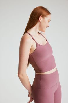 A cropped active tank you can wear to the studio, or for everyday plans and always be comfortable. This fan-favorite yoga tank is made from our signature performance fabric featuring UPF 50+ protection, built-in bra offering medium support, soft straps that never dig in, and racerback design to balance athleticism with effortlessness. Pair with high-waisted leggings (we made it the perfect length to match on top) or style into an outfit with jeans for day-to-night style. Hot Yoga Outfit, Outfit With Jeans, Yoga Pants Men, Night Style, Yoga Tank, We Made It, Beyond Yoga, Yoga For Men, Organic Clothing