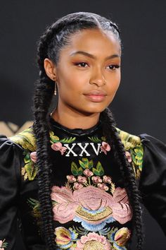 Weave Hairstyles Wavy, Weave Hairstyles Short, Goddess Braid Styles, Blonde Box Braids, Yara Shahidi, Hairstyle Youtube, Hairstyles Wavy, Goddess Braids Hairstyles, Box Braids Styling