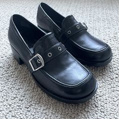 These Classic And Super Shiny Black Loafers Are From Stride Rite. They Have A Silver Buckle And Have A Heel. They’ve Never Been Worn Although They Are Not In Their Original Box. These Loafers Are Perfect For School Or A Special Occasion. These Shoes Are A Girls’ Size 3.5. Smoke Free Home! Loafer School Shoes, Stride Rite Shoes, Black Loafers, Kids Shoes, Black Silver, Original Box, Dress Shoes, Special Occasion, Loafers