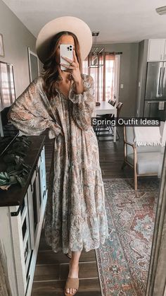 Western Outfits Women Party, Maxi Dress For Fall, Western Outfits Women Casual, Trendy Outfits Boho, Cowboy Boot Outfits, Summer Jam, Boho Style Outfits, Dresses Boho, Chic Shirts