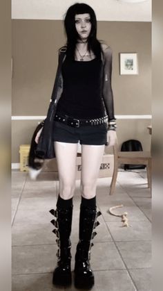 Goth Pencil Skirt Outfit, J Goth Outfits, Gothic Outfits Summer, Corset Outfit Ideas Casual, Goth Outfits For Summer, Trending Hairstyles Braids, Alternative Goth Outfits, Fashion Outfits Goth, Goth Outfit Casual