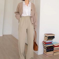 Never Worn, Great Condition Fast Shipping! Casual Beige Office Pants, Casual Cream Pants For Business Casual, Cream Casual Pants For Business Casual, Casual Beige Wide Leg Office Pants, Office Beige Wide Leg Pants With Pockets, Neutral Office Pants With Pockets, White Wide Leg Pants For Business Casual, Cream Office Pants With Pockets, Cream Office Bottoms With Pockets