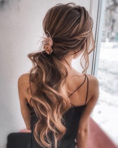 Long Ponytail Hairstyles, Wedding Ponytail, Bohemian Wedding Hair, Boho Wedding Hair, Long Hair Wedding Styles, Penteado Cabelo Curto, Wedding Hairstyles For Long Hair, Box Braids Hairstyles, Wedding Hair And Makeup