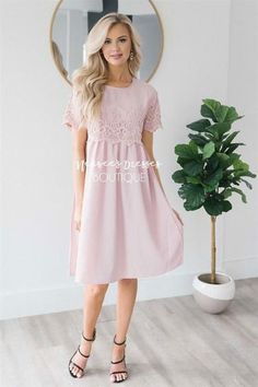 Modest Dresses, Vintage Dresses, Church Dresses and Modest Clothing Tagged "size-m" Page 11 - Neesee's Dresses Outfits For Church, Modest Fall Outfits, Sheer Wedding Dress, Prom Dresses Long Mermaid, Cheap Homecoming Dresses, Modest Bridesmaid Dresses, Church Dresses, Beauty Dress