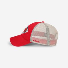 Keep it casual on the road to gameday. Whether you're behind the wheel of a big rig or in the stands at the game, this Kansas City Chiefs Primary Logo Casual Trucker Cap is just the thing to clean up your style. The hat features an embroidered team logo display and unstructured design with a soft curve visor and mid crown to help you play the role of trucker and fan. In addition, mesh panels create a breezy feel, and the adjustable snapback snap closure makes adjusting the fit simple. Features E Game Day Trucker Hat With Embroidered Logo, Collegiate Trucker Hat For Sports Events With Curved Bill, Collegiate Trucker Hat For Sports Events, Trucker Cap With Embroidered Logo For Fans, Fan Gear Trucker Hat With Embroidered Logo, Sporty Flat Brim Trucker Hat For Game Day, Collegiate Trucker Hat With Curved Bill For Fans, Team-colored Trucker Hat With Curved Bill, Team-colored Trucker Hat With Visor For Game Day