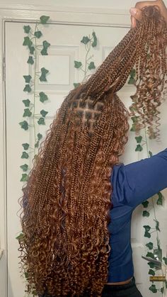 #knotlessboxbraids #braids #boho #goddessboxbraids #braidedhairstyle #hair #hairstyles #summer #hairinstagram #curly #longhairstyle Boho Knotless Braids Auburn, Brown Goddess Braids For Black Women, Boho Knotless Braids With Color Brown, Goddess Braids Waist Length, Boho Braids Honey Brown, Cinnamon Brown Braids, Boho Small Braids, Chocolate Brown Boho Braids, Brown Bohemian Locs