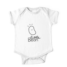 Simple Onsie Designs, Homemade Onesies, Cute Unisex Cotton Onesie, Baby Onesies Cricut, Cricut Onsies, Cute White Onesie With Graphic Print, Newborn Onesies Neutral, Unisex Cute Onesie With Graphic Print, Auntie Vibes