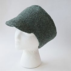 Billie Hat pattern by Cindy Pilon