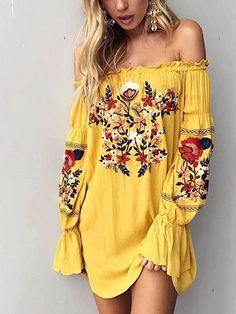 Bohemian Schick, Black Pinterest, Boho Chique, Spring Trends Outfits, Boho Mode, Boho Embroidery, Fest Outfits, Mode Hippie, Estilo Hippie