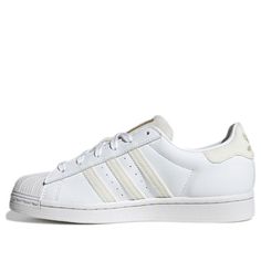 Adidas Originals Superstar, Adidas Superstar Sneaker, Shoes White, Stylish Sneakers, Sneakers Shoes, Skate Shoes, Adidas Originals, Perfect Pair, Adidas Sneakers