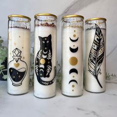 Witchy Items, Manifestation Ritual, Witchy Candles, Witchy Gifts, Idee Cricut, Prayer Time, Diy Halloween Decor, Gold Flake, Witchy Crafts