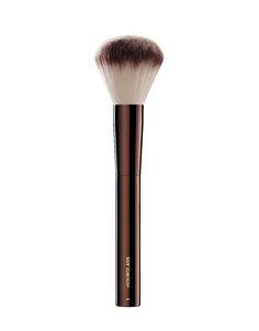 The Hourglass Nº 1 Powder brush is a large domed shape, ideal for applying both loose and pressed powder. The Hourglass Nº 1 Powder Brush is an Allure Best of Beauty Award Winner. Setting Powder Brush, Translucent Setting Powder, Hourglass Makeup, Best Powder, Hourglass Cosmetics, Focus Light, Brush Makeup, Makeup Items, Beauty Awards