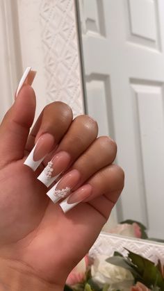 White Nails With Designs Coffin Medium, Coffin Pink Nail Ideas, Basic Quince Nails, Pretty Coffin Acrylic Nails, Med Nails Designs, Latina French Tip Nails, Ombre White French Tip Nails, French Tip Nails With Flower Charms, Frenchies Nails Medium