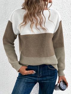 #Color_Coffee Style Over 50, Dressy Sweaters, Bandeau Tops, Pullover Mode, Elegant Sweater, Casual Chique, Winter Pullover, Mini Robes, Comfortable Sweater