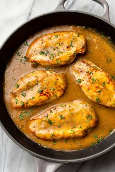 This easy chicken and gravy recipe is sure to become a family favorite! The perfect comfort food for busy weeknights. Chicken Breast Gravy Recipe, Cornstarch Chicken, Panini Recipes Chicken, Pan Fried Chicken Breast, Crockpot Chicken And Gravy, Chicken Biscuits, Chicken Gravy Recipe