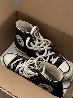 Trendy Shoes Sneakers, Black Converse, Dc Shoes, Trendy Shoes, Shoe Game