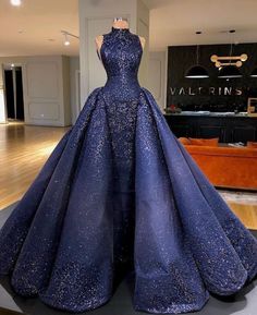 Gaun Abad Pertengahan, Blue Ball Gown, Fest Outfits, Gorgeous Prom Dresses, 파티 드레스, Blue Ball, فستان سهرة, Beauty Dress, Luxury Dress