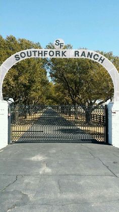 the entrance to south fork ranch