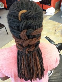 Www.naturalcreationsonline.com Www.Luvlocs.Tumblr.com www.pinterest.com/luvlocs… Dreadlocks Styles, Dread Styles, Sisterlocks Styles, Dreads Girl, Natural African American Hairstyles, Dreadlock Hairstyles For Men, Beautiful Dreadlocks, Dreadlock Styles