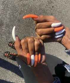 Ongles Bling Bling, Stiletto Nails Designs, Fall Acrylic Nails, Summer Acrylic Nails, Bling Nails