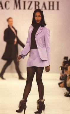 Fashion 90s runway naomi campbell 65 ideas Naomi Campbell 90s, 90s Runway, Vintage Runway, Fashion 90s, 90s Models, 90s Fashion Outfits, Hipster Outfits