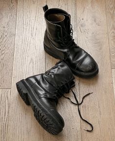 Combat Boot Outfit, Techwear Fashion, Concept Clothing, Glad Rags, Archive Fashion, Guys Clothing Styles, Fashion Articles