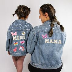 Blue Pearl Mom & Mini Denim Jackets, Custom Patch Mama and Daughter Matching Denim Jackets, Personalized Mom and Daughter Pearl Jean Jackets, Pearl Denim Jacket, Personalized Denim Jacket, Personalized Jean Jacket, Personalized Pearl Jean Jacket, Personalized Denim, Mom and daughter denim jacket, mama and mini Jean jacket, custom Jean jacket, gift for mom, matching mom and daughter outfit, Kids Denim Jacket, Childs Denim Jacket These customizable mama and me denim jackets are a great way to match your little one. Made with pearls securely fastened by pins across the shoulders and front, these jackets are quality and make for a fun and playful touch! Give this matching mom and daughter gift to a sister or friend. If you'd like a custom design, please reach out to us. These are customized wi Mommy And Me Disney Jean Jacket, Pearl Jean Jacket, Mama And Daughter, Custom Jean, Pretty Robes, Kids Jeans Jacket, Jean Jacket Patches, Custom Jean Jacket, Kids Denim Jacket